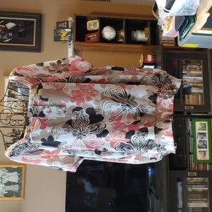 Moonlight Bay plus size top. Size 26W/28W